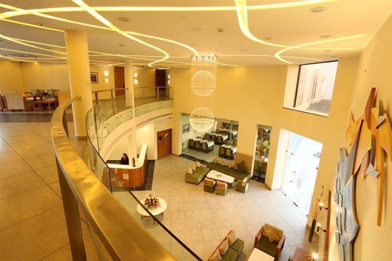 The Gold Beach Resort Daman Extérieur photo