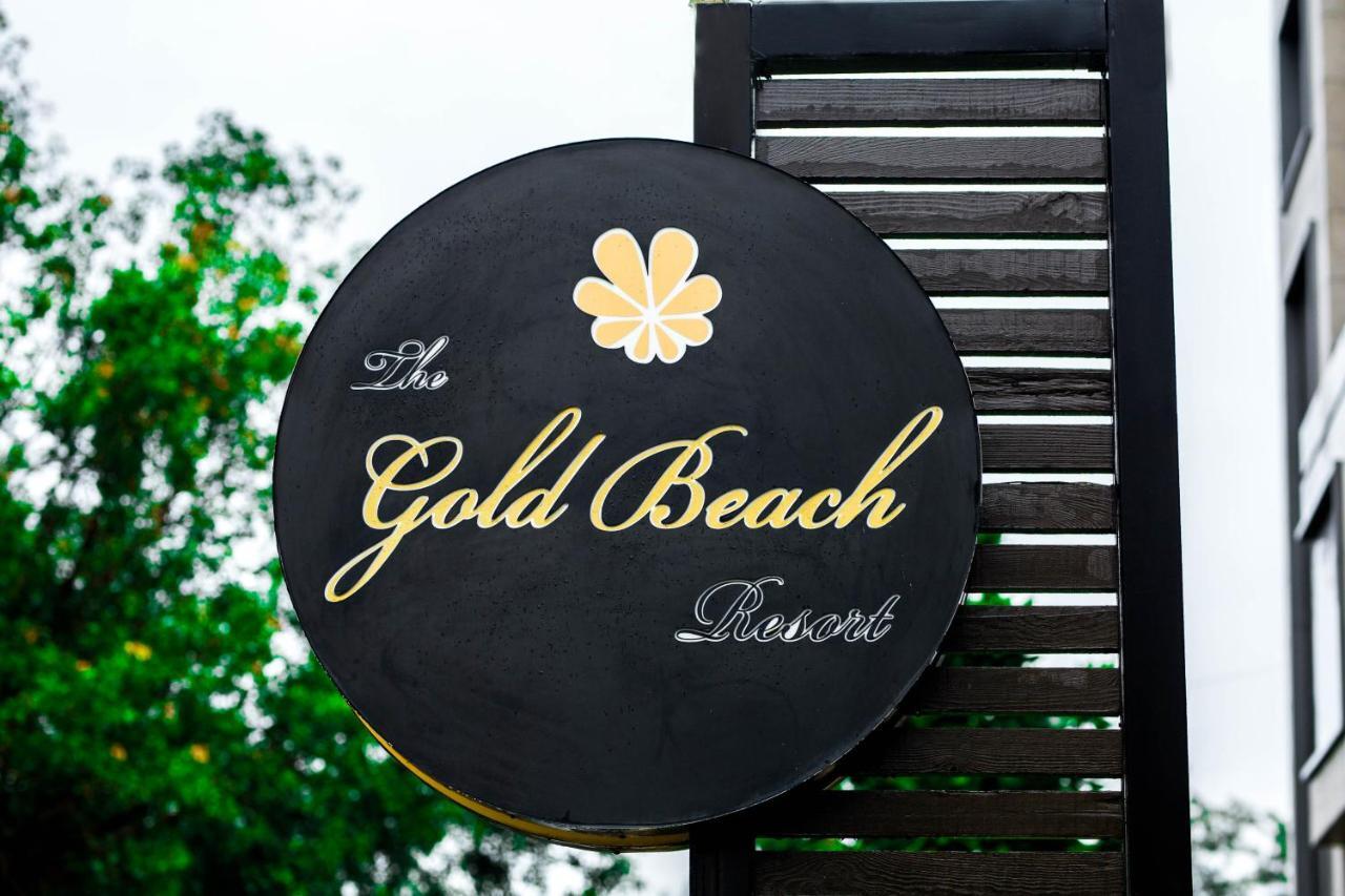 The Gold Beach Resort Daman Extérieur photo