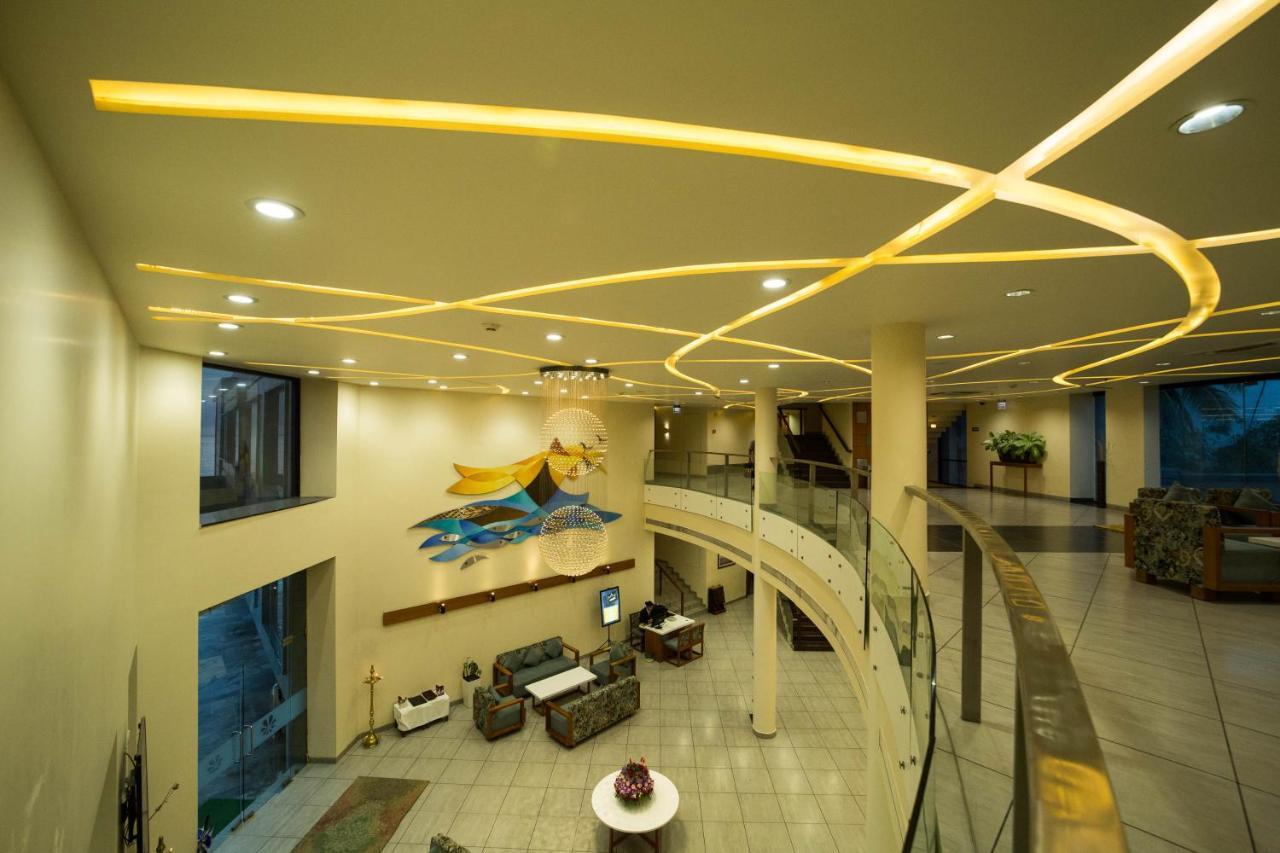 The Gold Beach Resort Daman Extérieur photo
